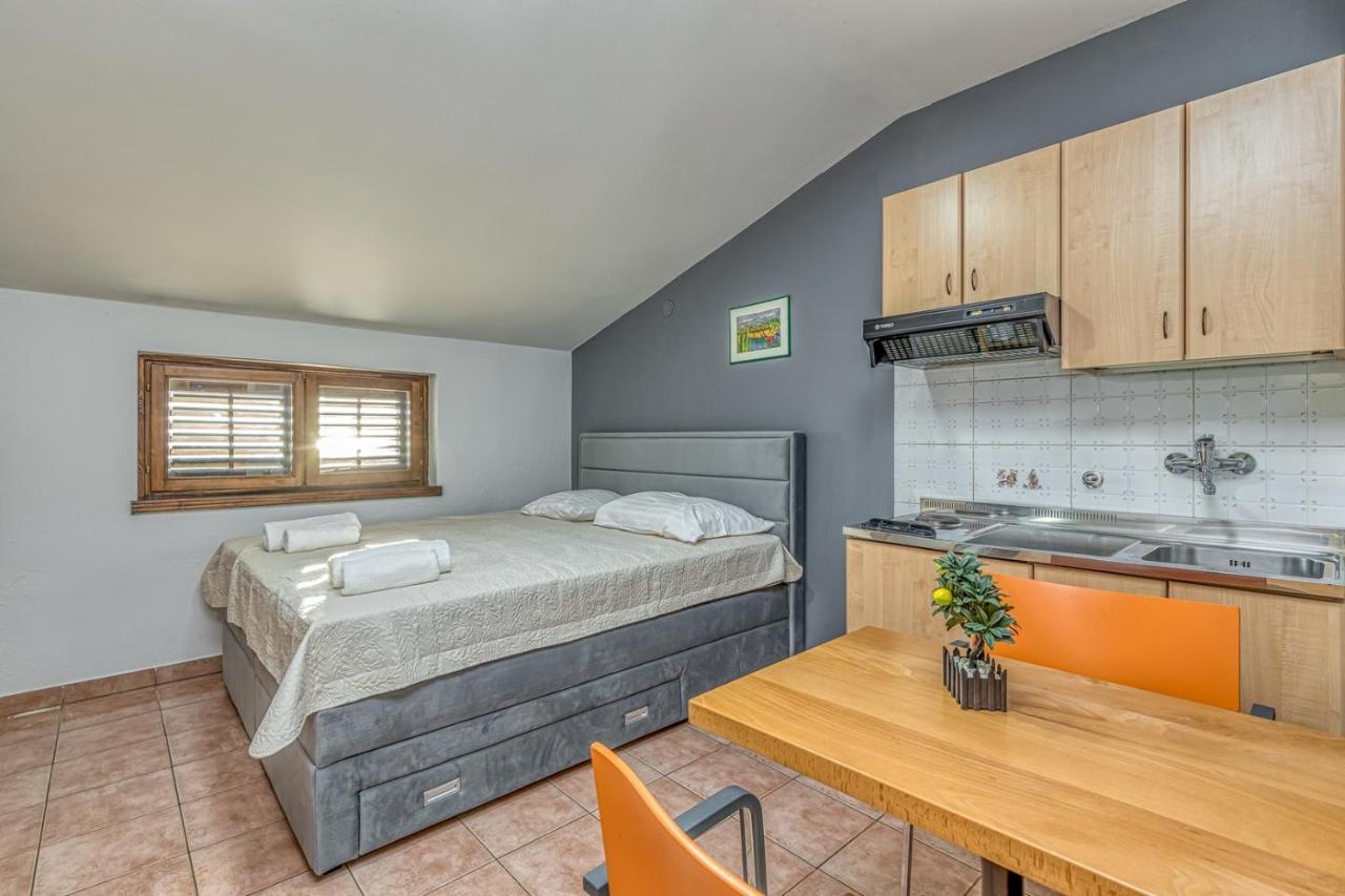 Apartment-Haus Wolbeck Červar-Porat المظهر الخارجي الصورة