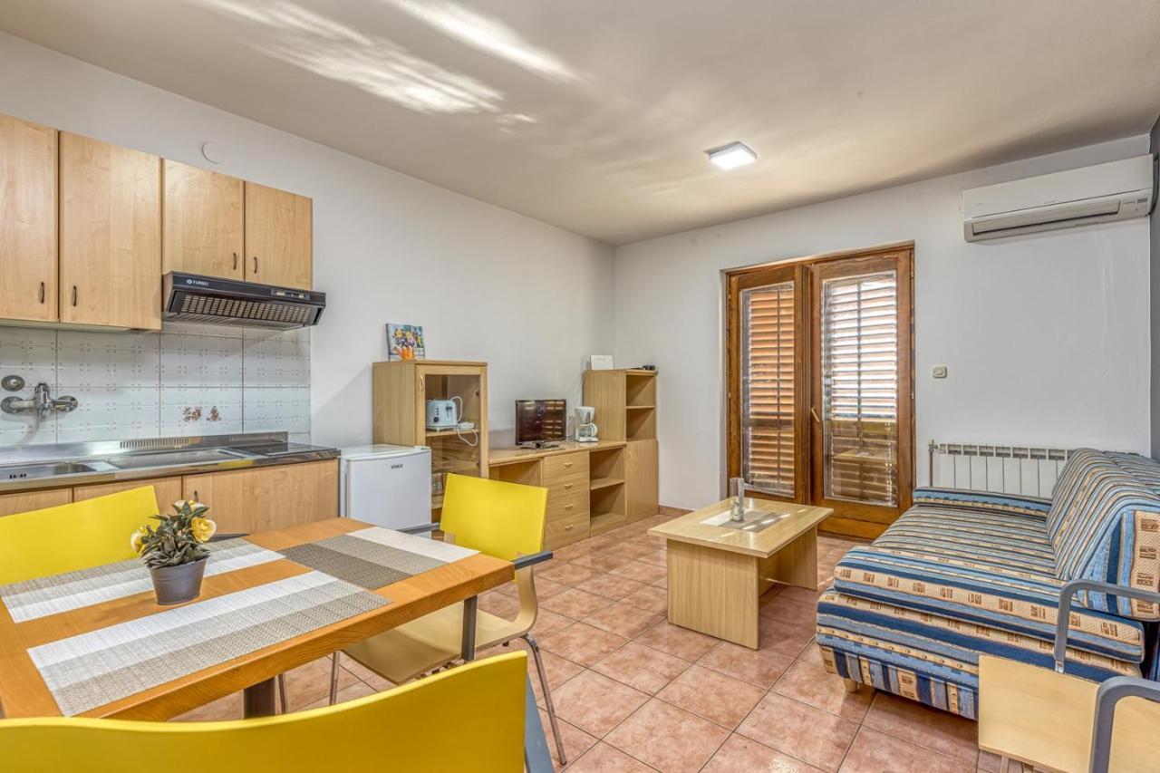 Apartment-Haus Wolbeck Červar-Porat المظهر الخارجي الصورة